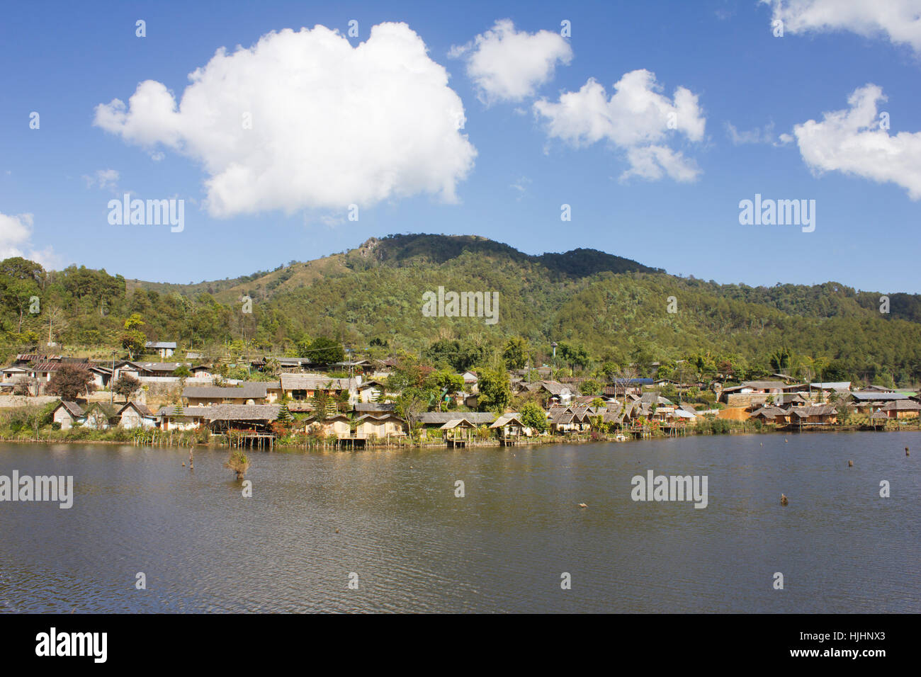 Reisen, Baum, Bäume, Tal, frisches Wasser, See, Binnengewässer, Wasser, Stockfoto