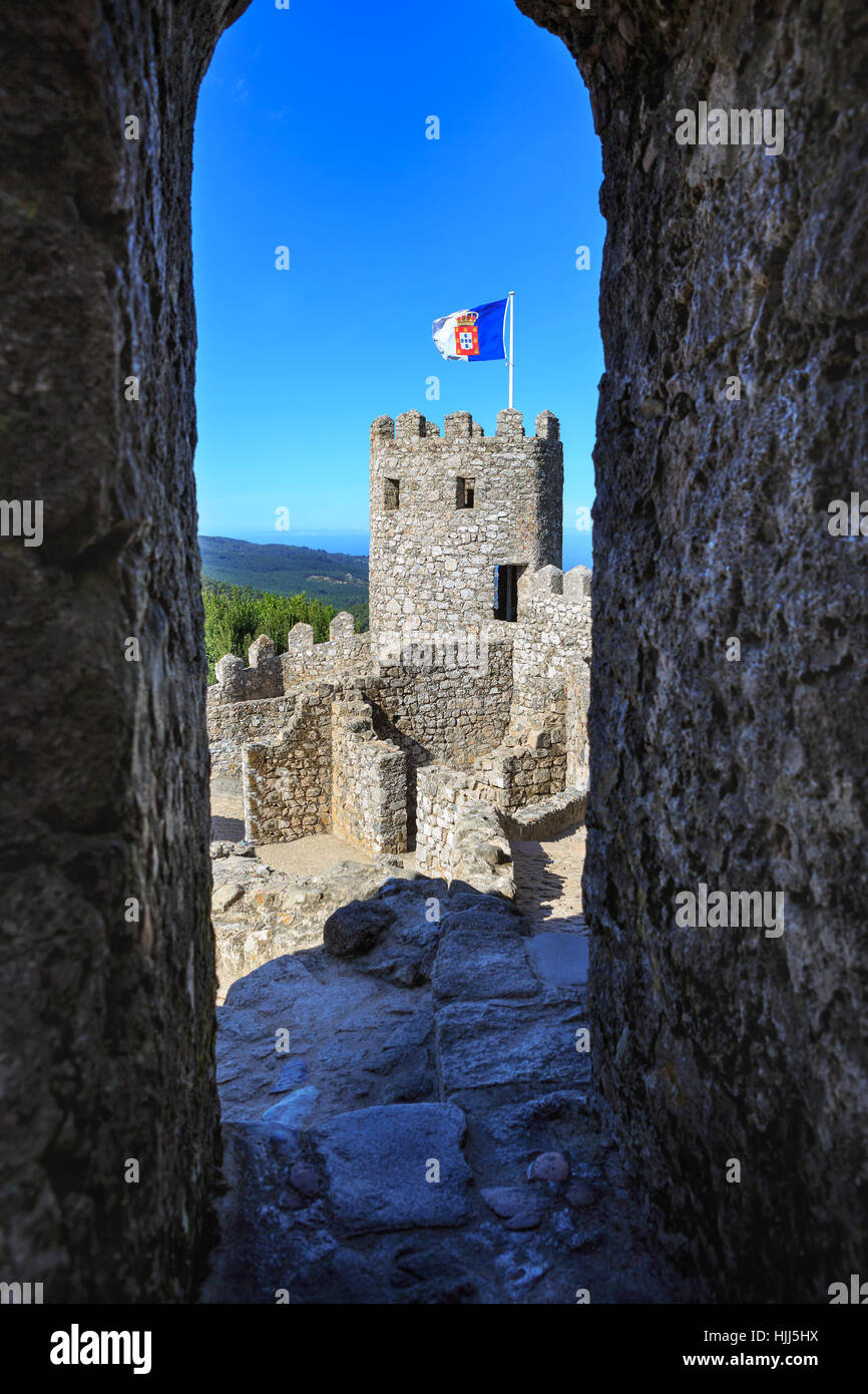 SINTRA, PORTUGAL - ca. Oktober 2016: Das Castelo Dos Mouros alias The Burg der Mauren in Sintra, Portugal Stockfoto