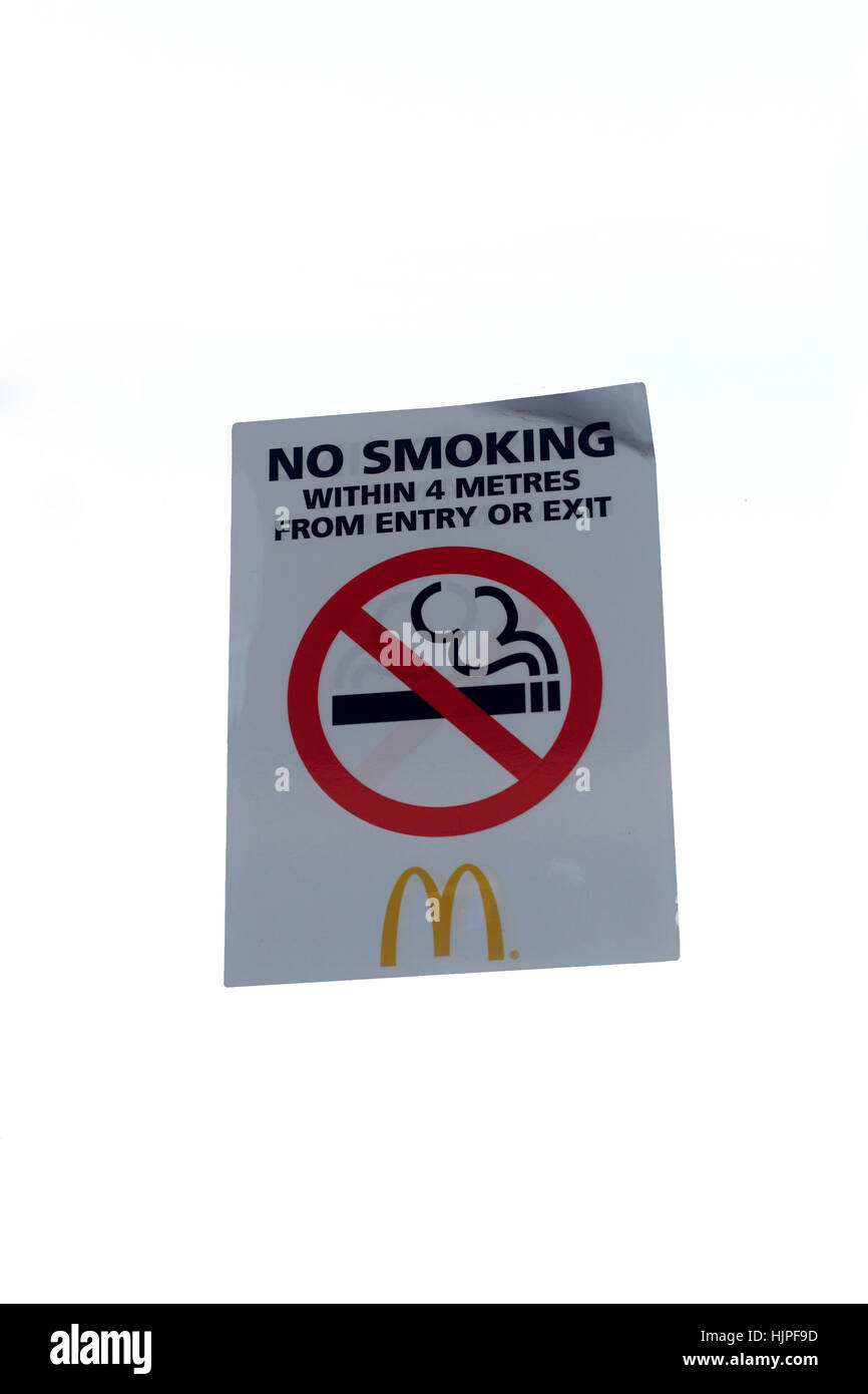 Kein Rauchen Zeichen im McDonald's Restaurant in Melbourne Victoria Australien Stockfoto