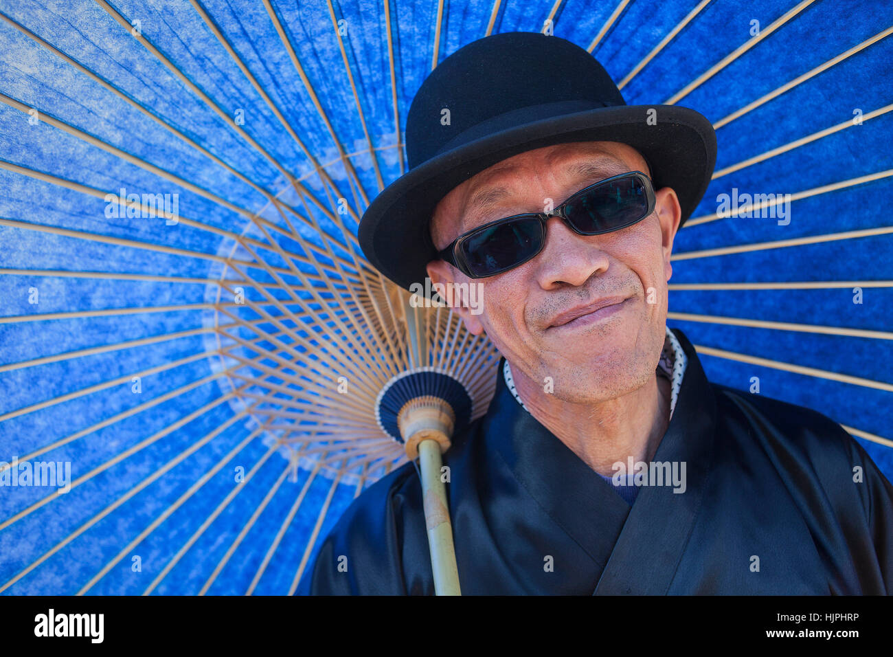 Asakusa.Senso-Ji-Tempel.  Mann in traditionellen Kimono gekleidet. Tokyo City, Japan, Asien Stockfoto