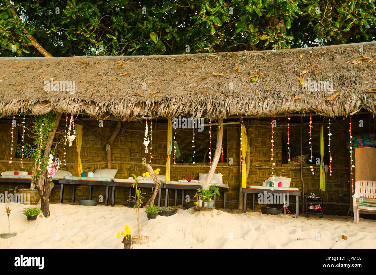 Massage-Shop am Strand Stockfoto