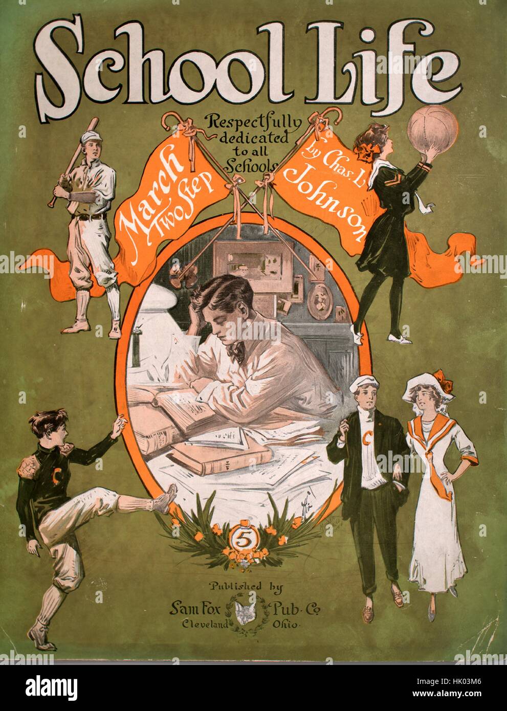 Noten-Cover-Bild des Liedes "Schule Leben März in zwei Schritten", mit ursprünglichen Autorschaft Noten lesen "Von Chas L Johnson", 1912. Der Herausgeber ist als aufgeführt "Sam Fox Pub. Co. ", die Form der Komposition ist" Schnitt, mit Trio (Trio hat Text); beinhaltet auch eine Anordnung von Trioteil für Vokalquartett ", die Instrumentierung ist"Klavier und Stimme erste Zeile des Trios singen, unser Schulleben, Hagel an unser Team", liest die erste Zeile"None"und der Abbildung Künstler als 'None' aufgeführt ist. Stockfoto