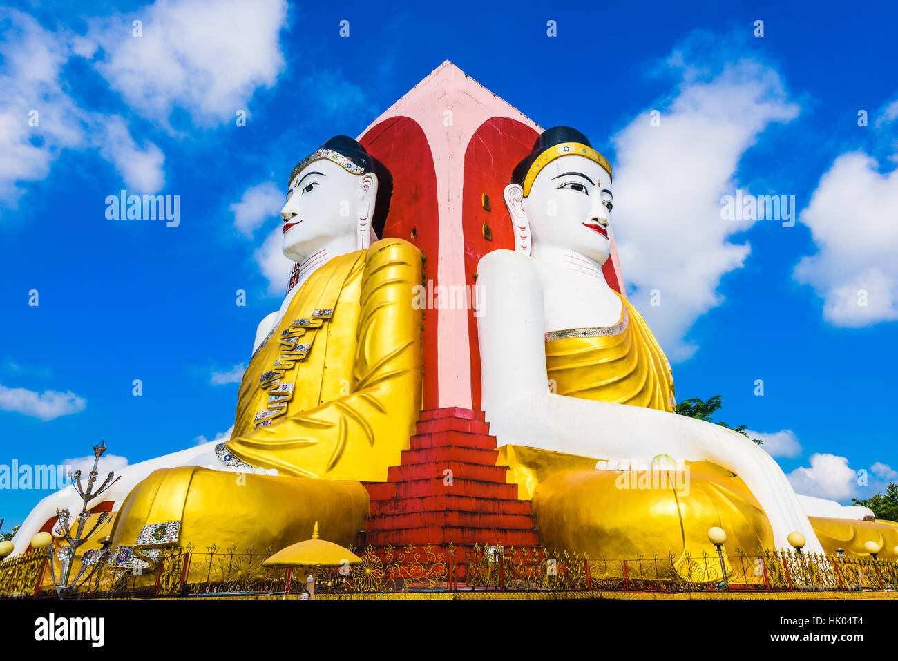 Bago, Myanmar vier Gesichter des Buddha am Kyaikpun Buddha. Stockfoto