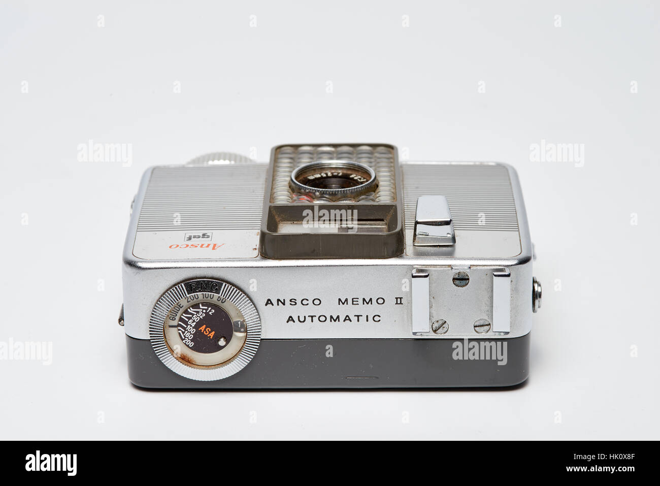 Die Ansco Memo II Automatic ist eine 35mm Half-Frame-Kamera Ansco 1967 eingeführten. Die Memo II und die Ansco Memo vollautomatische von 1963 sind Stockfoto