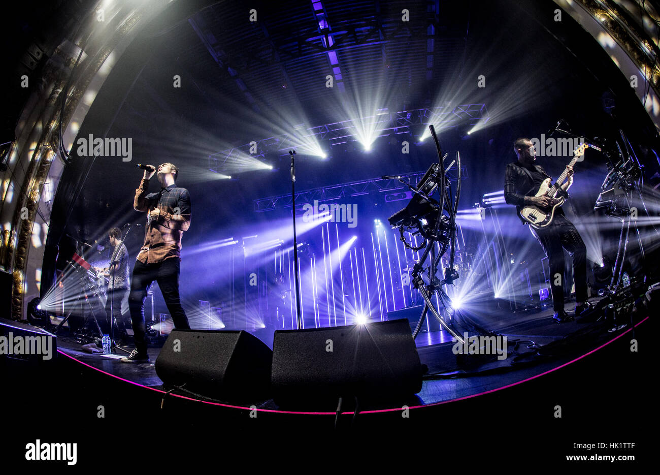 Bournemouth, UK. 4. Februar 2017. Busted führt live im Konzert in der O2 Academy Bournemouth, Dorset, England. Bildnachweis: Charlie Raven/Alamy Live-Nachrichten Stockfoto