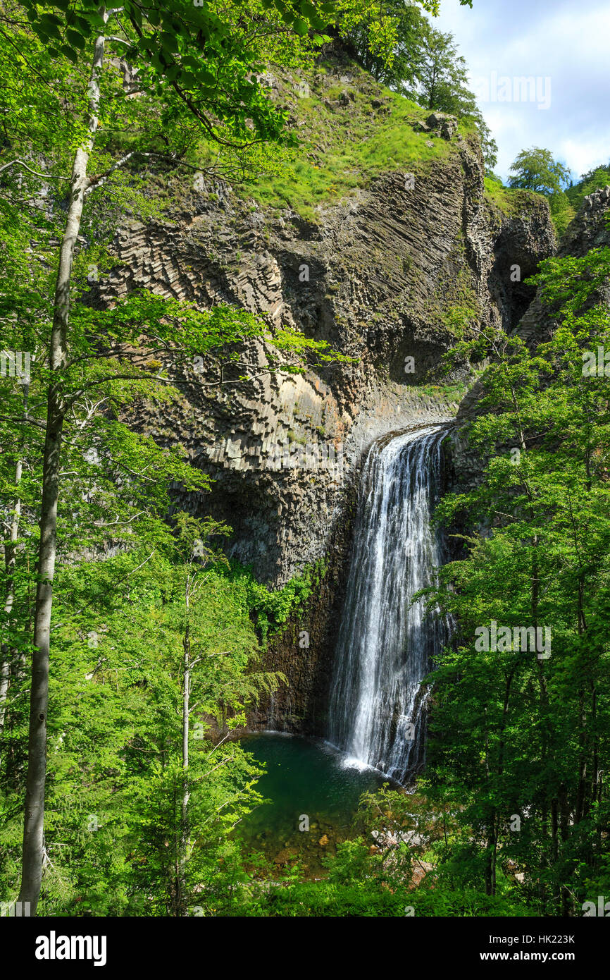 Ray Pic Wasserfall, Pereyres, regionale Naturpark der Berge der Ardèche, Ardeche, Frankreich Stockfoto