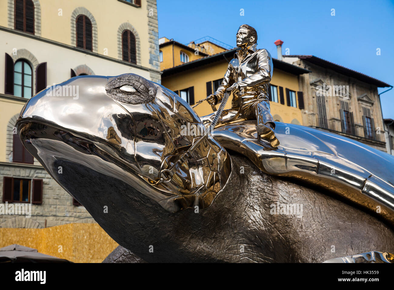 Jan Fabre ist auf der Suche nach Utopie Skulptur Teil des spirituellen Wachen Exibition, Florenz, Italien. Stockfoto