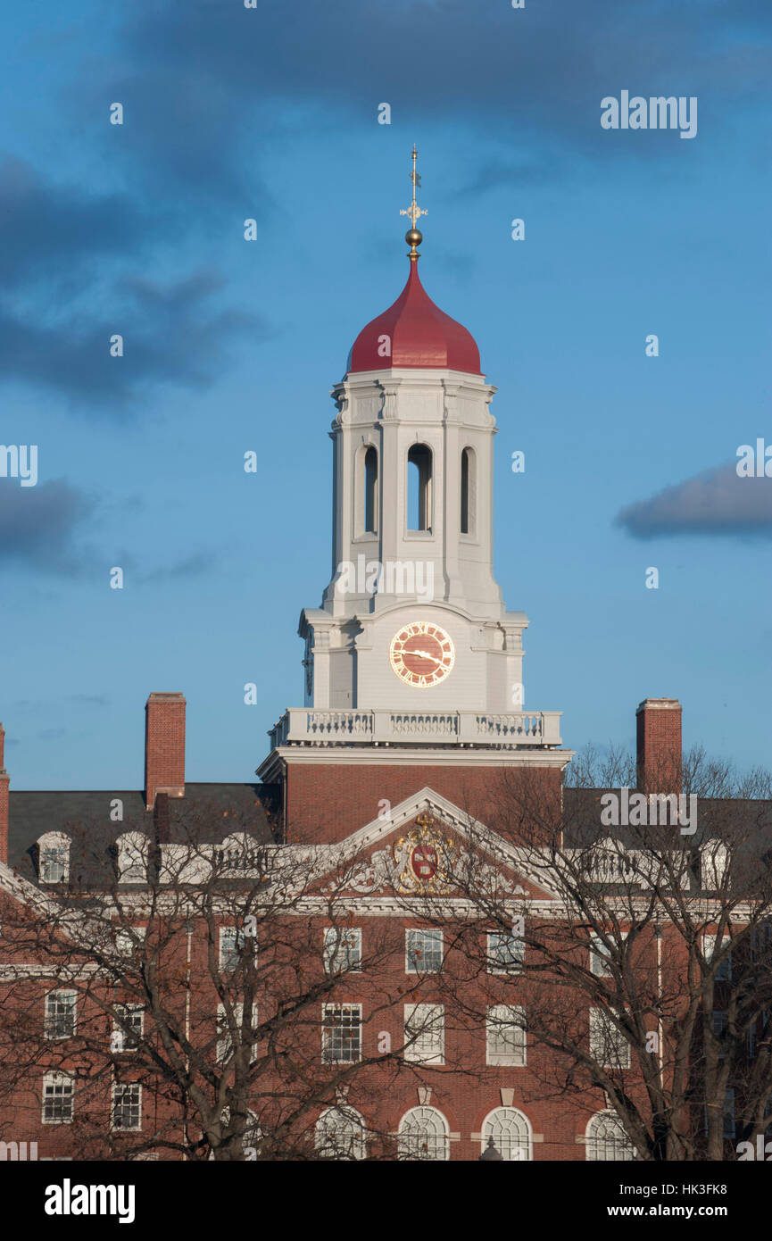 Dunster House Glockenturm in Harvard University, Cambridge, Massachusetts Stockfoto