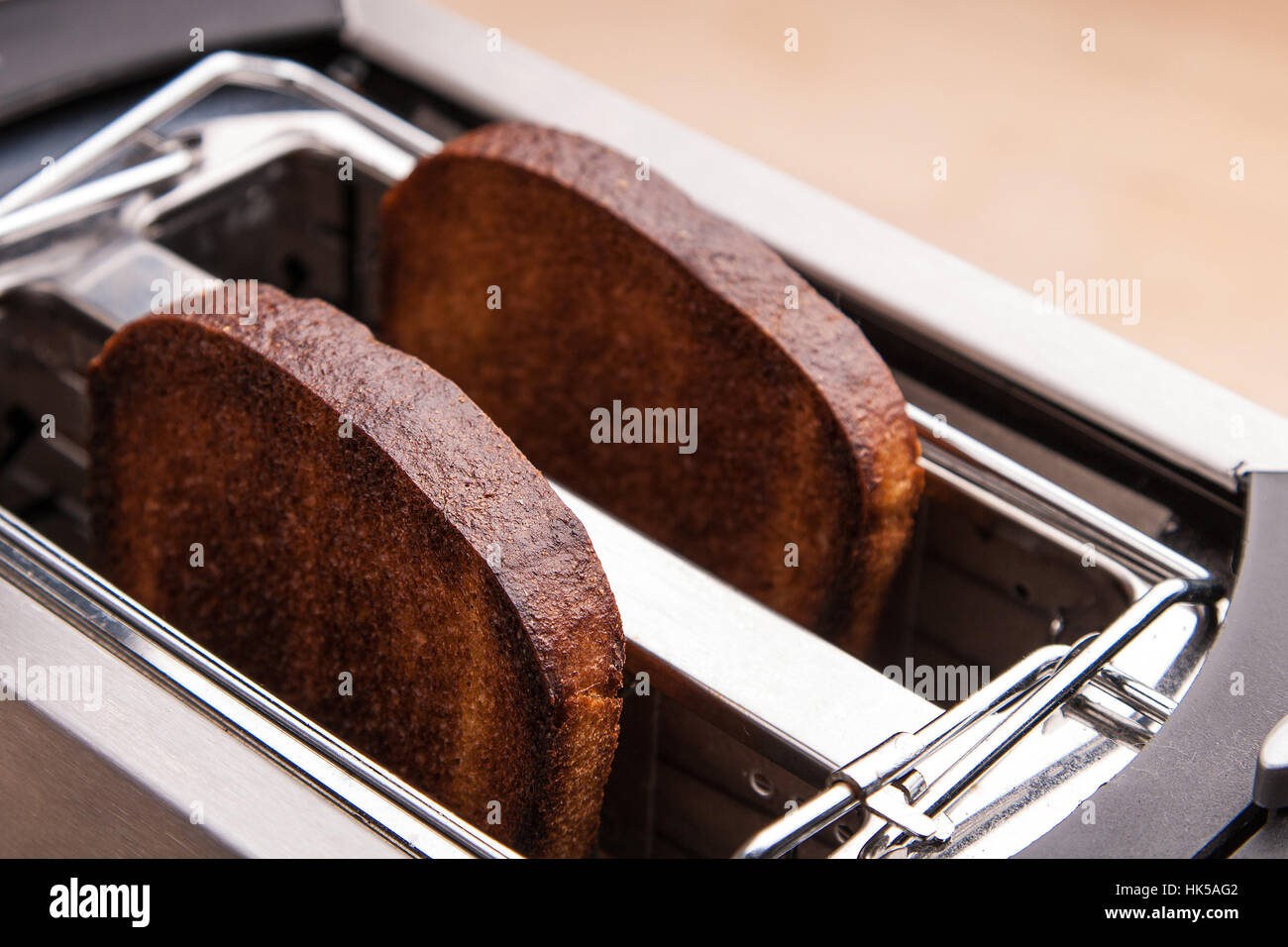 Lebensmittel, Nahrungsmittel, Brot, braun, bräunlich, Brünette, heiße, frische, Gebäck, Metall, Stockfoto