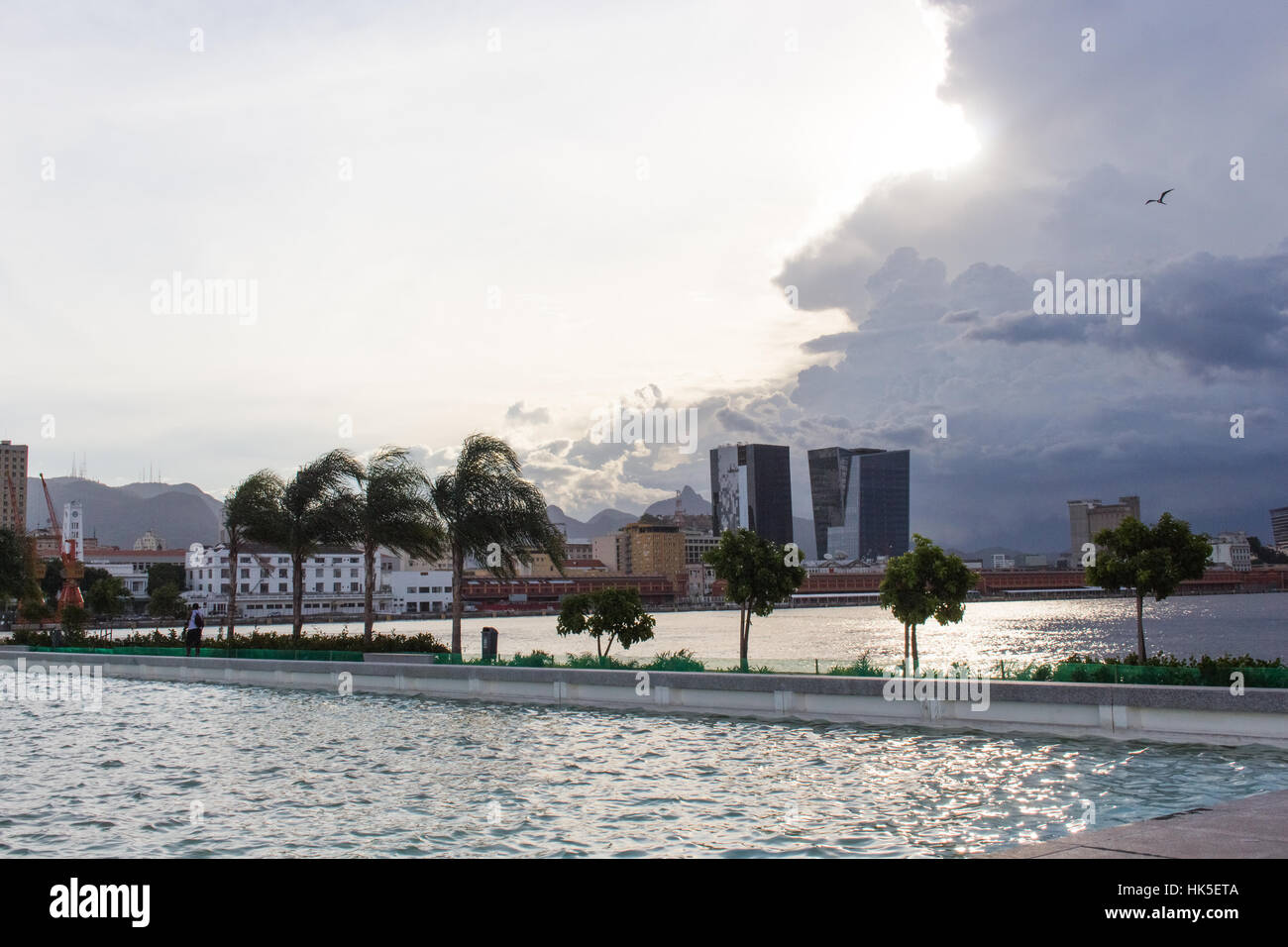 Port-Region von Rio De Janeiro im Museum des morgigen Maua Platz genommen Stockfoto