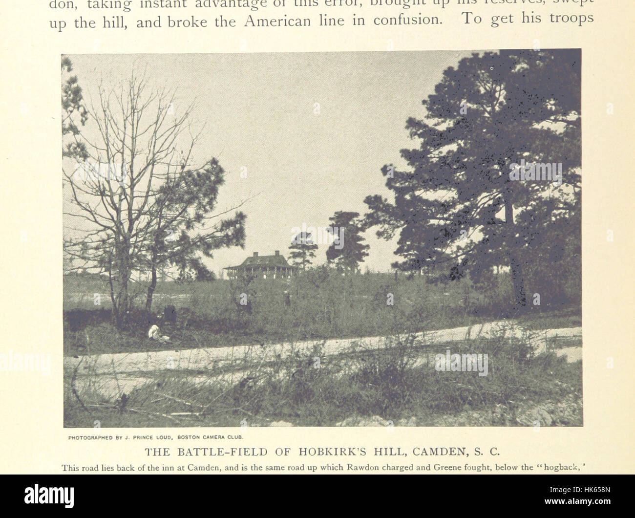 Foto von Seite 220 des „The Century Book of the American Revolution“, das eine Pilgerreise zu den Schlachtfeldern der Amerikanischen Revolution mit Illustrationen zeigt. Stockfoto