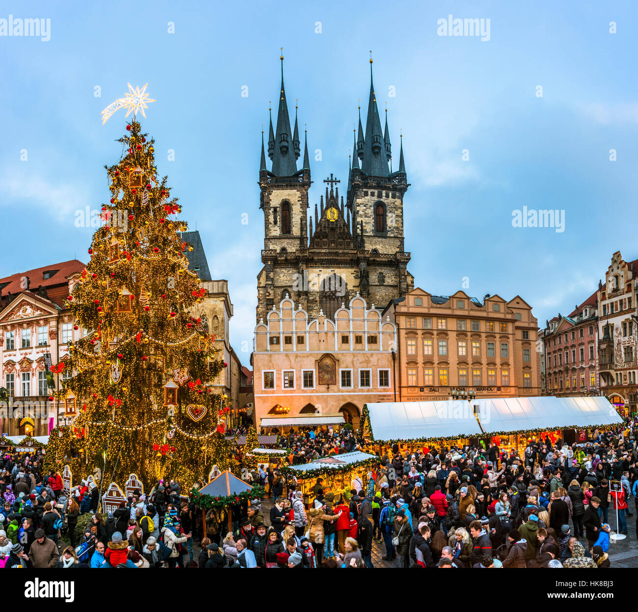 Teynkirche, Weihnachten Markt, Altstädter Ring, Prag, Tschechische Republik Stockfoto