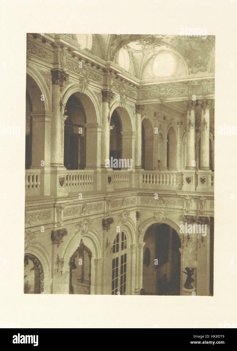 Bild von Seite 46 ' A beschreibender Katalog von Chateau Malet, die Residenz von Sir Edward und Lady Ermyntrude Malet, etc. (alphabetischer Katalog der Pflanzen und Bäume im Garten des Schlosses Malet. Erstellt von Lady Ermyntrude Malet und Lady Ela R Image entnommen Seite 46 von "A beschreibende Stockfoto