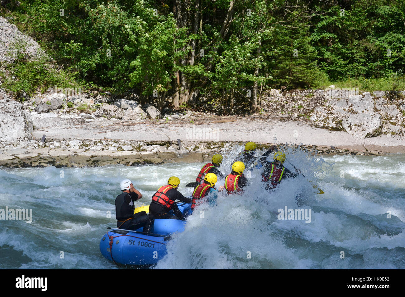 Rafting auf dem Fluss Enns, Österreich Stockfoto