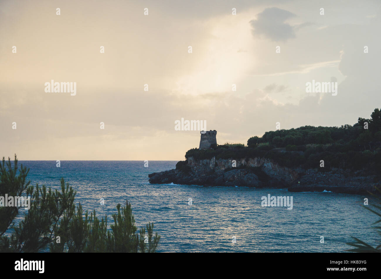 Klippen im Baia Delle Sirene Marina di Camerota Kampanien Italien Stockfoto