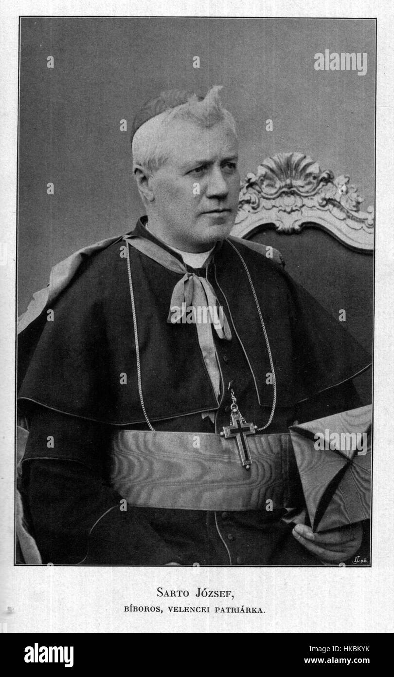Ein Gemälde von Jozef Sarto aus dem Jahr 1900, das einen historischen oder kulturellen Moment der Zeit festnimmt. Dieses Werk zeigt die Fähigkeit des Künstlers, detaillierte Figuren und historische Themen in realistischem Stil zu repräsentieren. Stockfoto