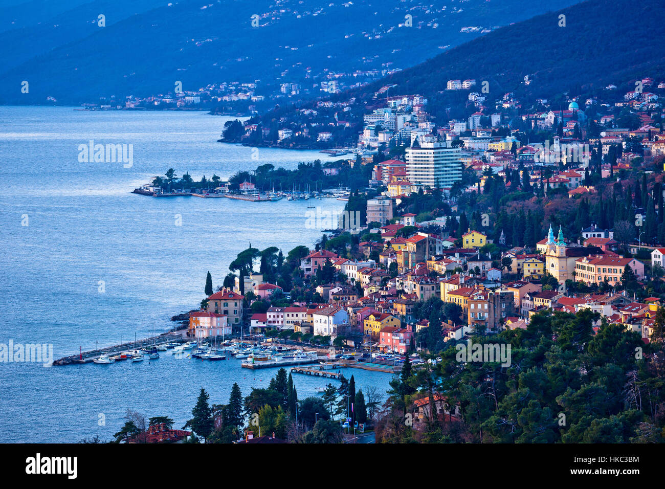 Opatija Riviera Bucht Bucht und die Küste anzeigen, Kvarner Region in Kroatien Stockfoto