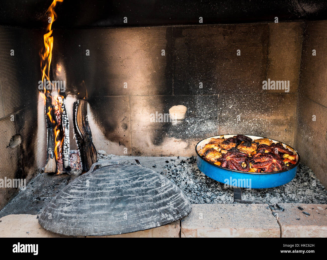 Traditionelle Art Zu Kochen Stockfotos und -bilder Kaufen - Alamy