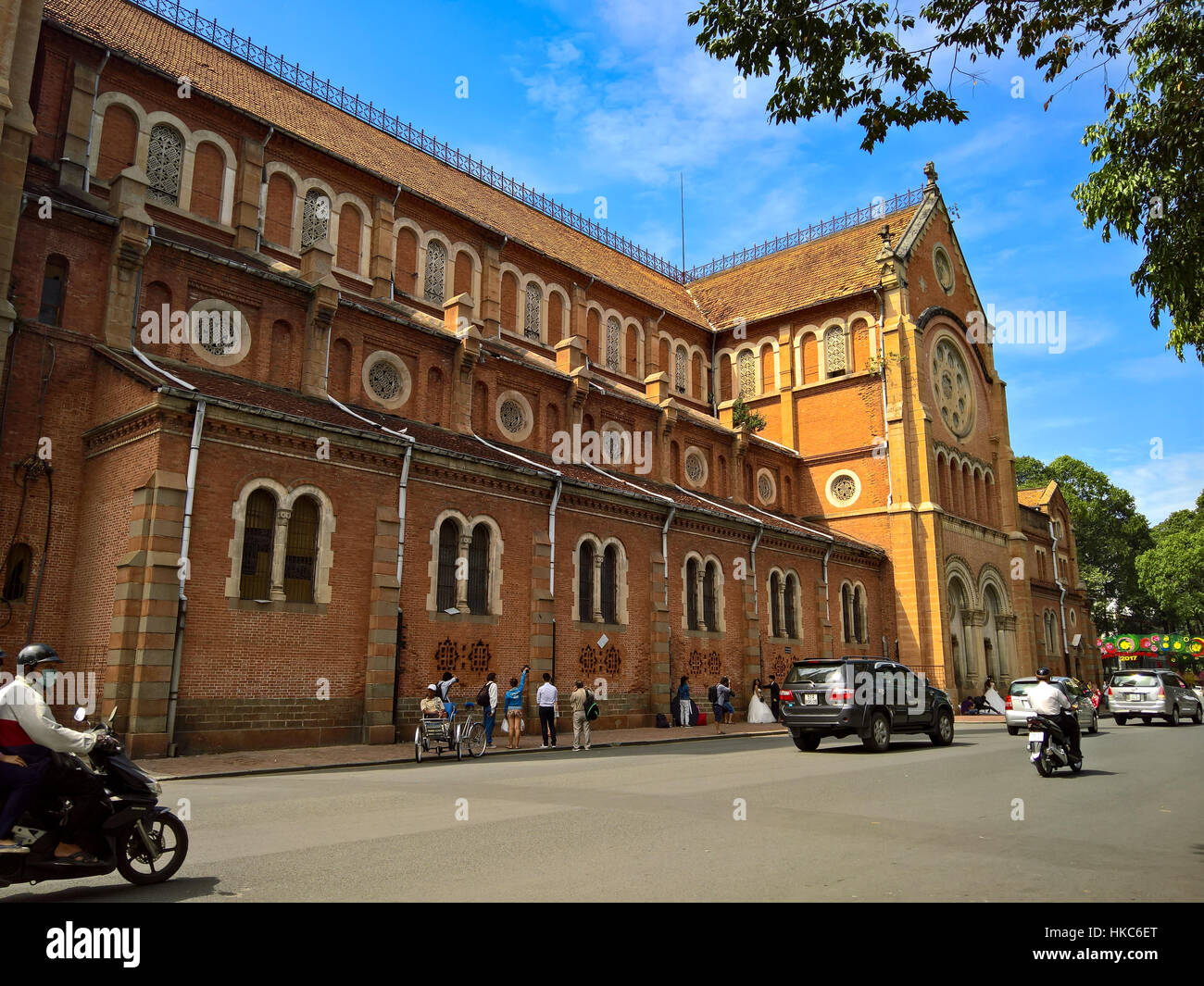 Kathedrale Notre-Dame (Vietnamesisch: Nha Tho Duc Ba), Baujahr 1883 in Ho-Chi-Minh-Stadt, Vietnam. HOCHIMINH Stadt (SAI GON), Vietnam - 18. Januar 2016 Stockfoto