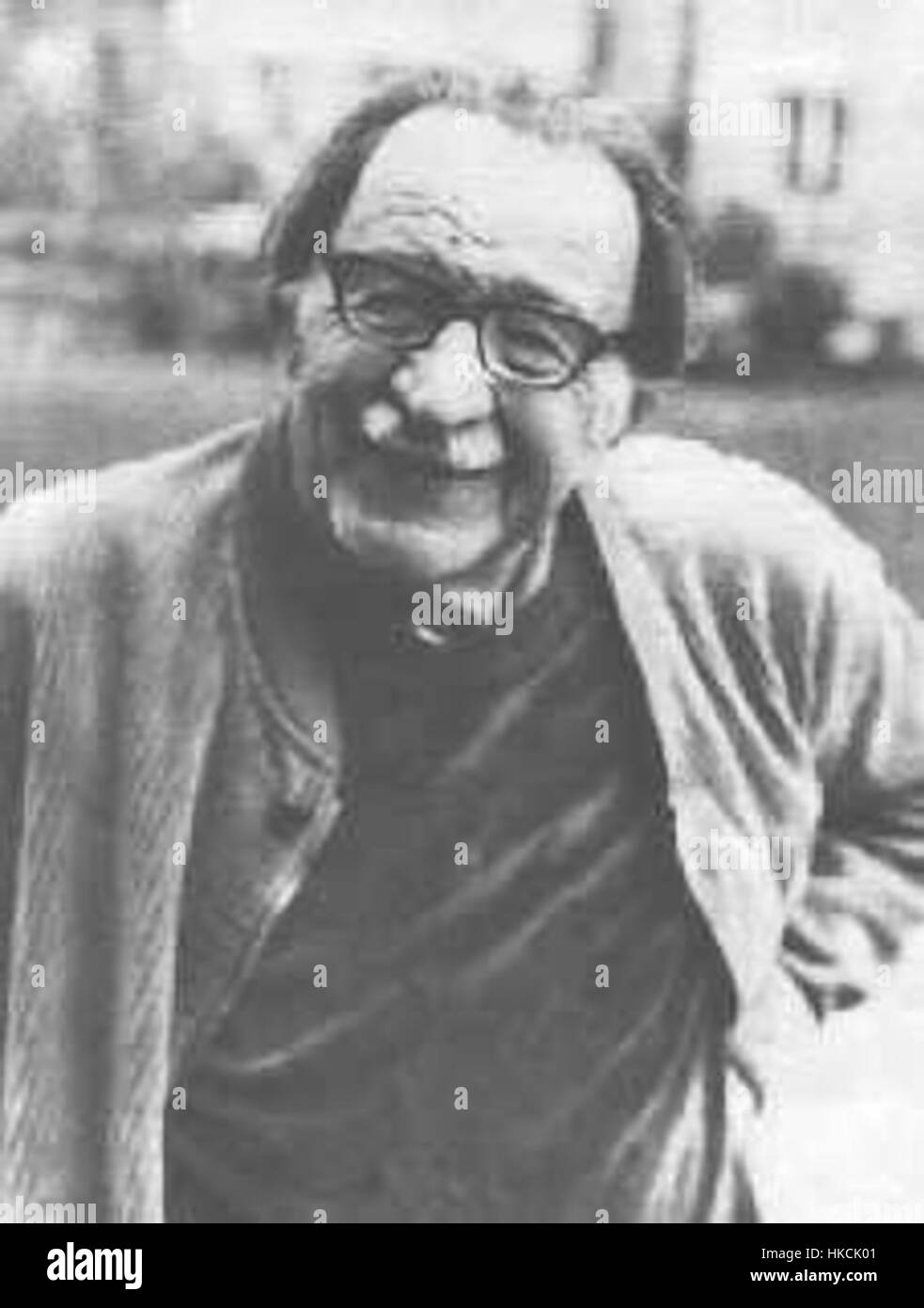 Dieses Porträt von Sepp Mahler fängt das Gleichnis einer bemerkenswerten historischen Figur ein und konzentriert sich auf seinen Ausdruck und seine Merkmale, um seine Bedeutung zu vermitteln. Das Kunstwerk spiegelt sowohl die Ära als auch die persönlichen Merkmale Mahlers wider. Stockfoto