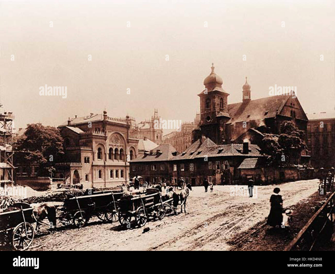 Krizenecky02 bezieht sich wahrscheinlich auf ein bestimmtes Kunstwerk oder ein historisches Dokument. Weitere Einzelheiten wären erforderlich, um den Inhalt und den Kontext zu klären, aber es kann sich um eine nummerierte Katalogreferenz für ein Werk eines Künstlers, ein Archiv oder eine historische Kunstsammlung handeln. Stockfoto