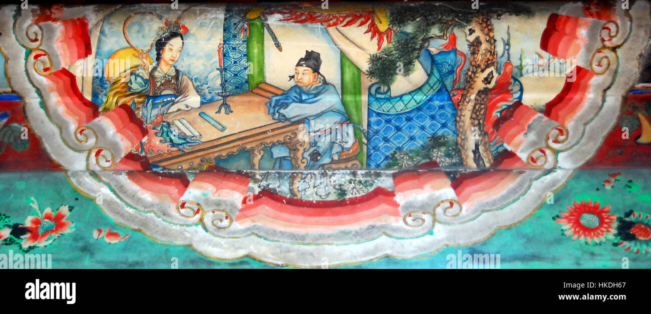 Der Xiaoer Long Corridor ist ein traditionelles chinesisches architektonisches Merkmal, das für sein kompliziertes Design und seine langen, überdachten Gehwege bekannt ist. Dieses Kunstwerk zeigt die Eleganz der Struktur und ihre Bedeutung für das chinesische Gartendesign. Stockfoto