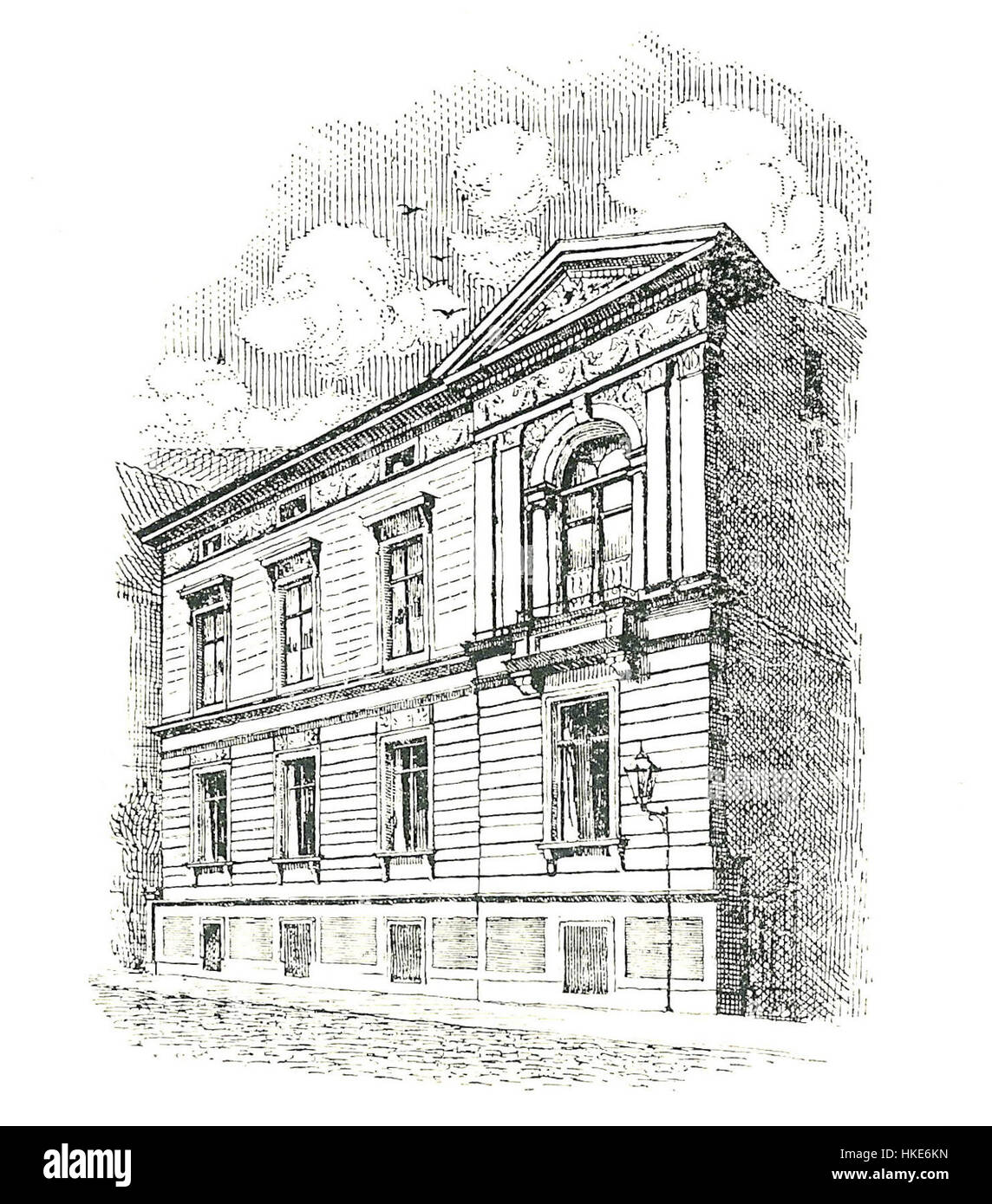 Dieses Kunstwerk zeigt eine historische Ansicht eines Hauses in Leipzig, Thüringen, die den architektonischen Stil und die städtische Landschaft der Region während des frühen 20. Jahrhunderts erfasst. Das Gemälde zeigt die einzigartigen Merkmale der deutschen Hausarchitektur und das lebendige kulturelle Erbe der Gegend. Stockfoto