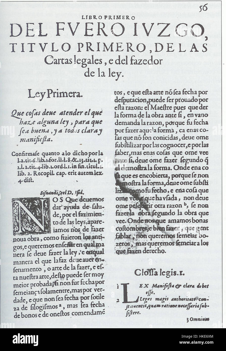 Das „Liber Iudiciorum“, auch bekannt als „Buch der Gerichte“, ist eine wichtige mittelalterliche Handschrift. Das Kunstwerk in diesem Manuskript spiegelt die rechtlichen und juristischen Praktiken des Mittelalters wider und bietet einen Einblick in das historische Recht und die Regierungsführung. Stockfoto