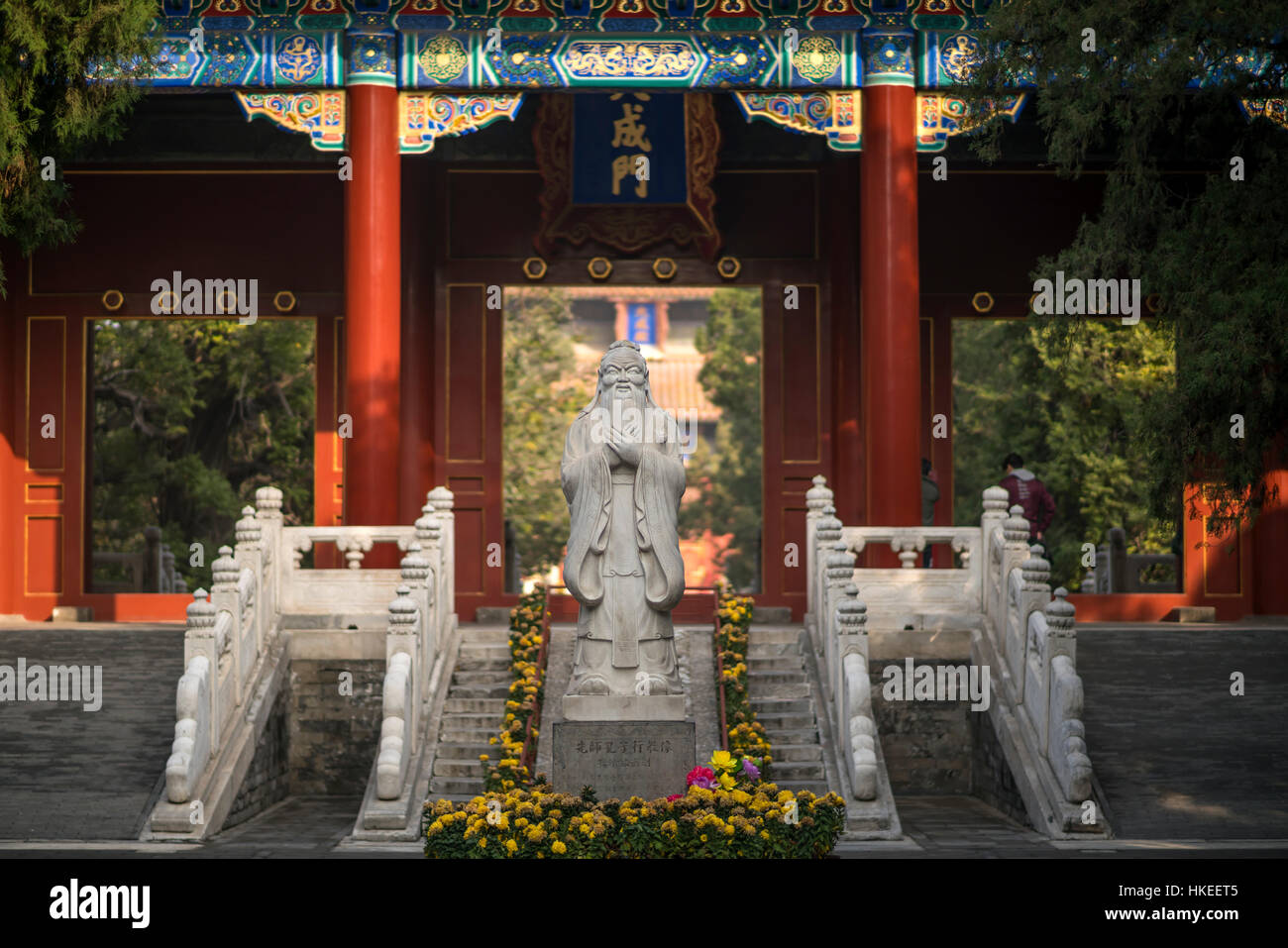 Statue von Konfuzius, Konfuziustempel in Beijing, Volksrepublik China, Asien Stockfoto