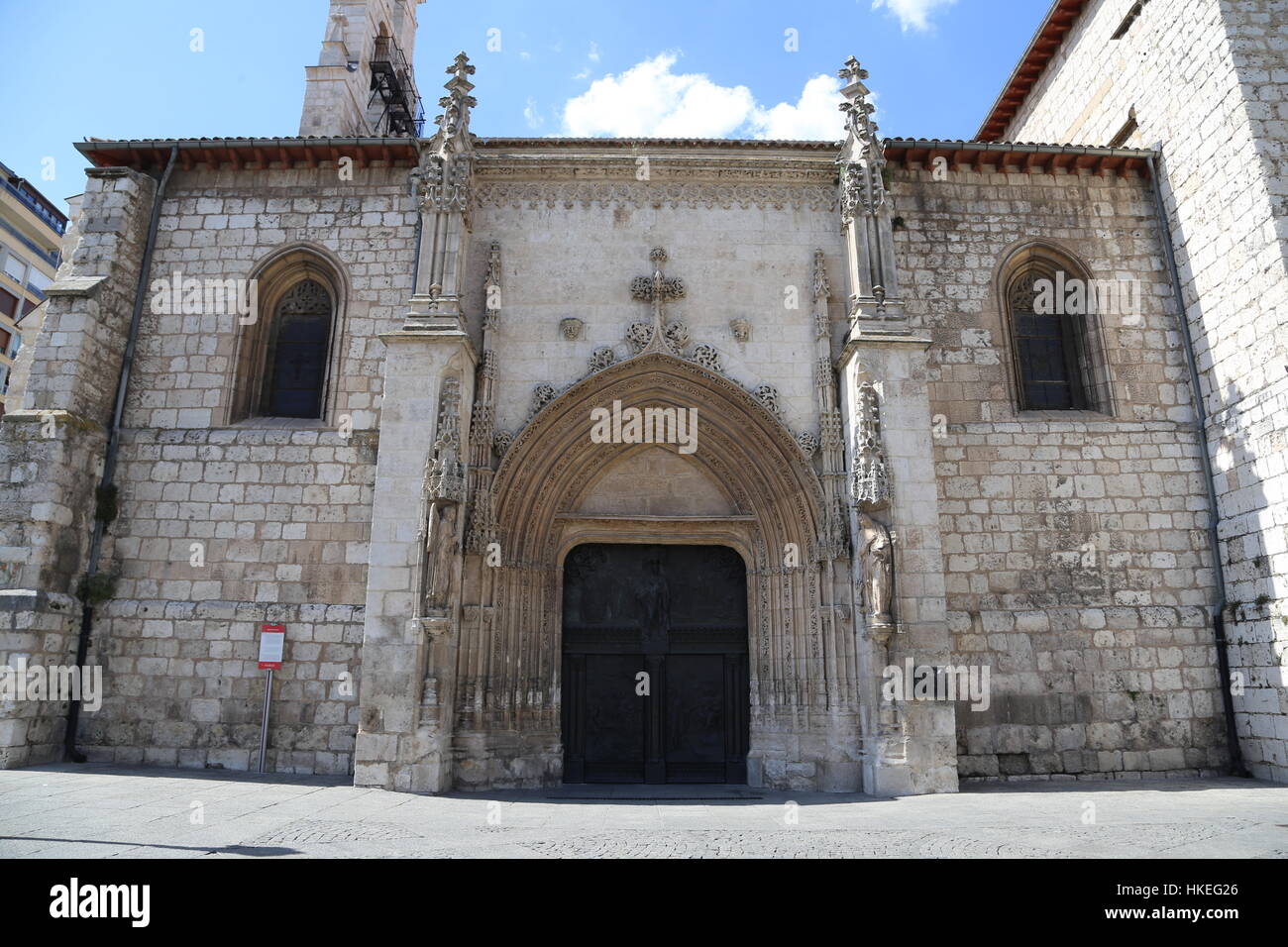 Spanien. Burgos. Kirche San Lesmes Abad. Fassade. Gotischen Stil. 14. Jahrhundert. Stockfoto