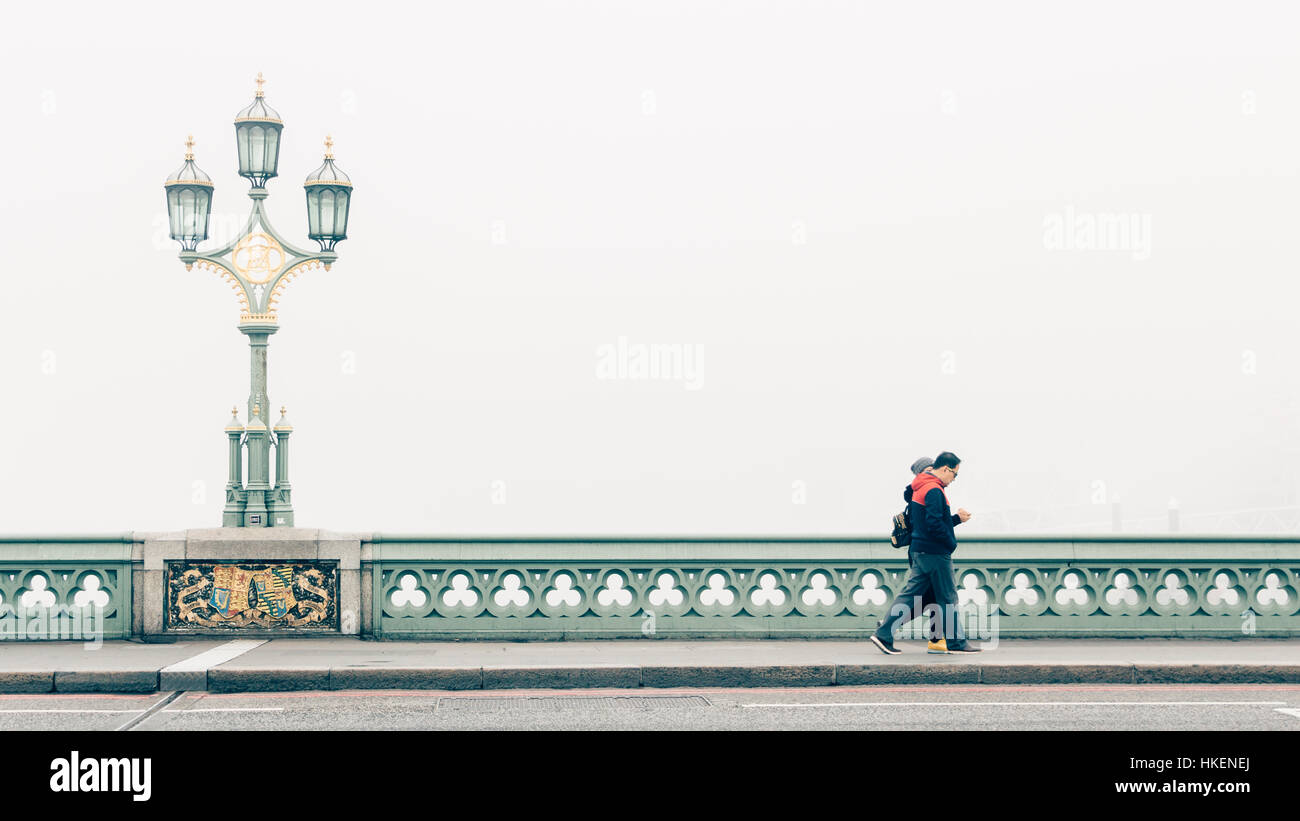 Neblig Westminster Bridge, London Stockfoto