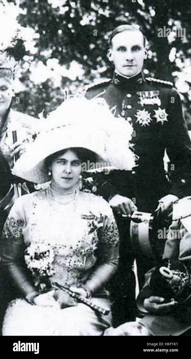 Beatrice von Sachsen-Coburg und Gotha war eine bedeutende Prinzessin, die durch ihre Heirat mit Prinz Heinrich von Battenberg Teil der britischen Königsfamilie war. Sie trug maßgeblich zu königlichen Pflichten und Philanthropie bei. Stockfoto