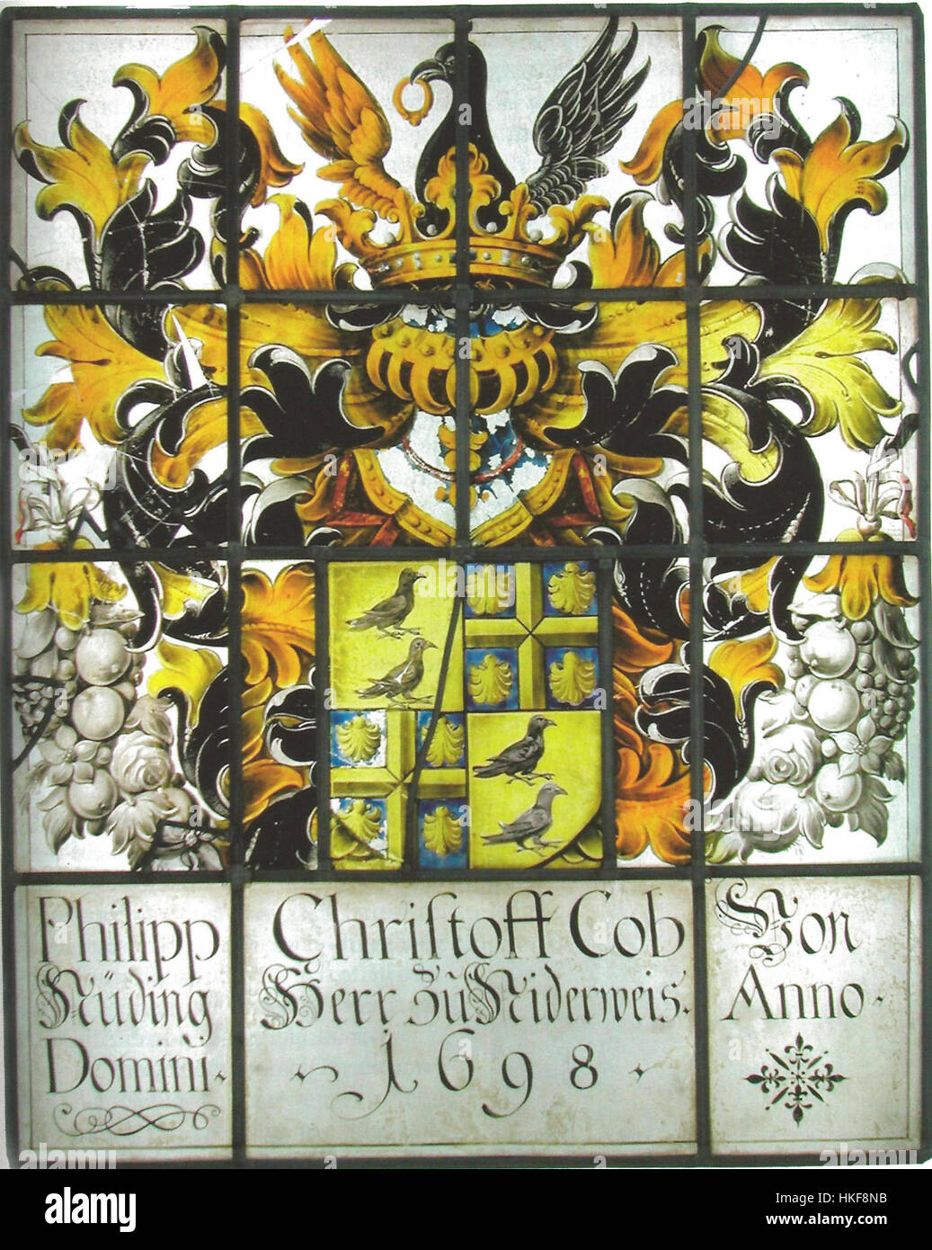 Dieses Cabinet Glass von Philipp Christoph Cob ist ein Beispiel für Glaskunst aus dem 17. Jahrhundert. Die komplizierten Entwürfe und lebendigen Details zeigen allegorische oder historische Themen und zeigen Cobs meisterhafte Technik. Stockfoto