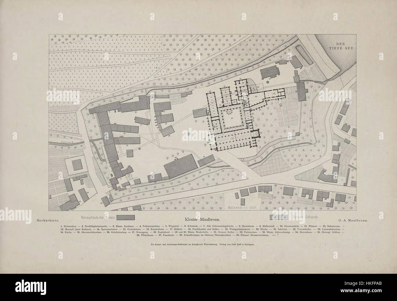 Ein detaillierter Grundriss oder Plan des Klosters Maulbronn, einer bedeutenden mittelalterlichen Stätte in Deutschland. Diese Karte oder das Kunstwerk hebt wahrscheinlich die architektonischen Merkmale und die historische Bedeutung des Klosters hervor, das für seine gut erhaltenen mittelalterlichen Strukturen bekannt ist. Es kann als antikes oder historisches Artefakt innerhalb von Kunst- und Architektursammlungen klassifiziert werden. Stockfoto