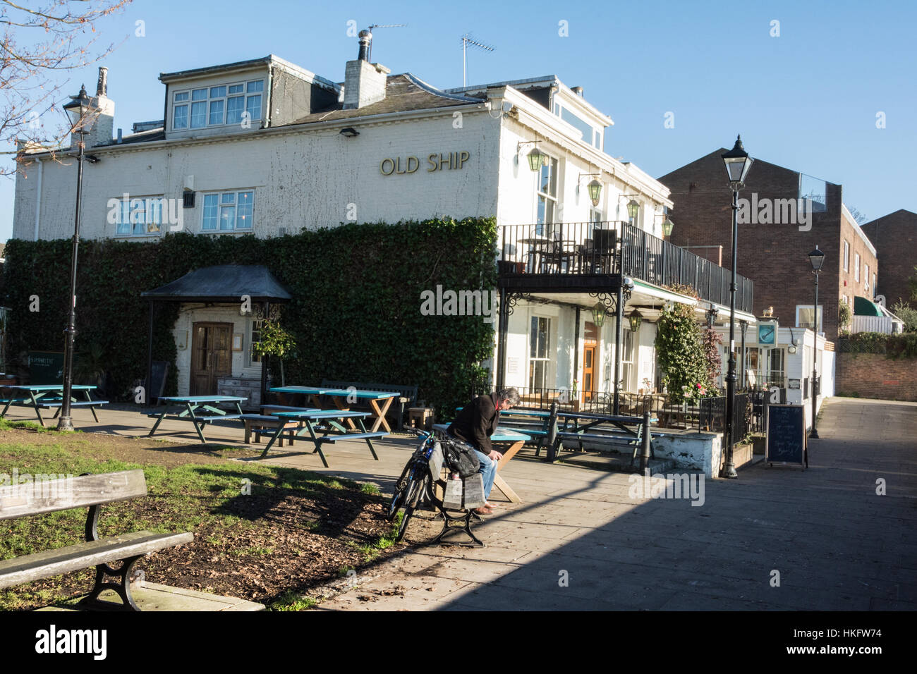 Das alte Schiff Public House in Chiswick, SW-London, UK Stockfoto