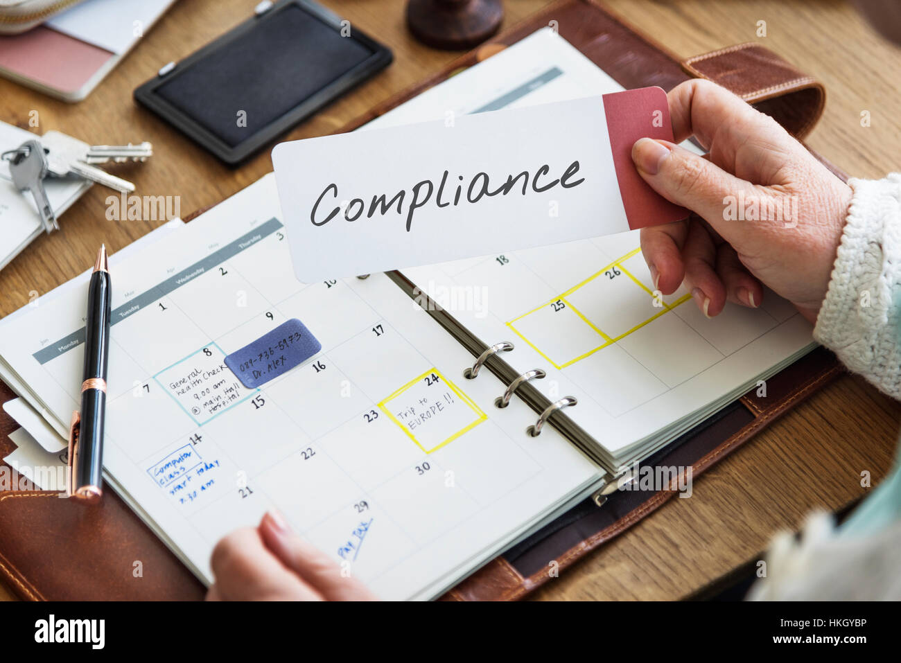 Compliance Richtlinie Verfahren Konformität Gehorsam Konzept Stockfoto
