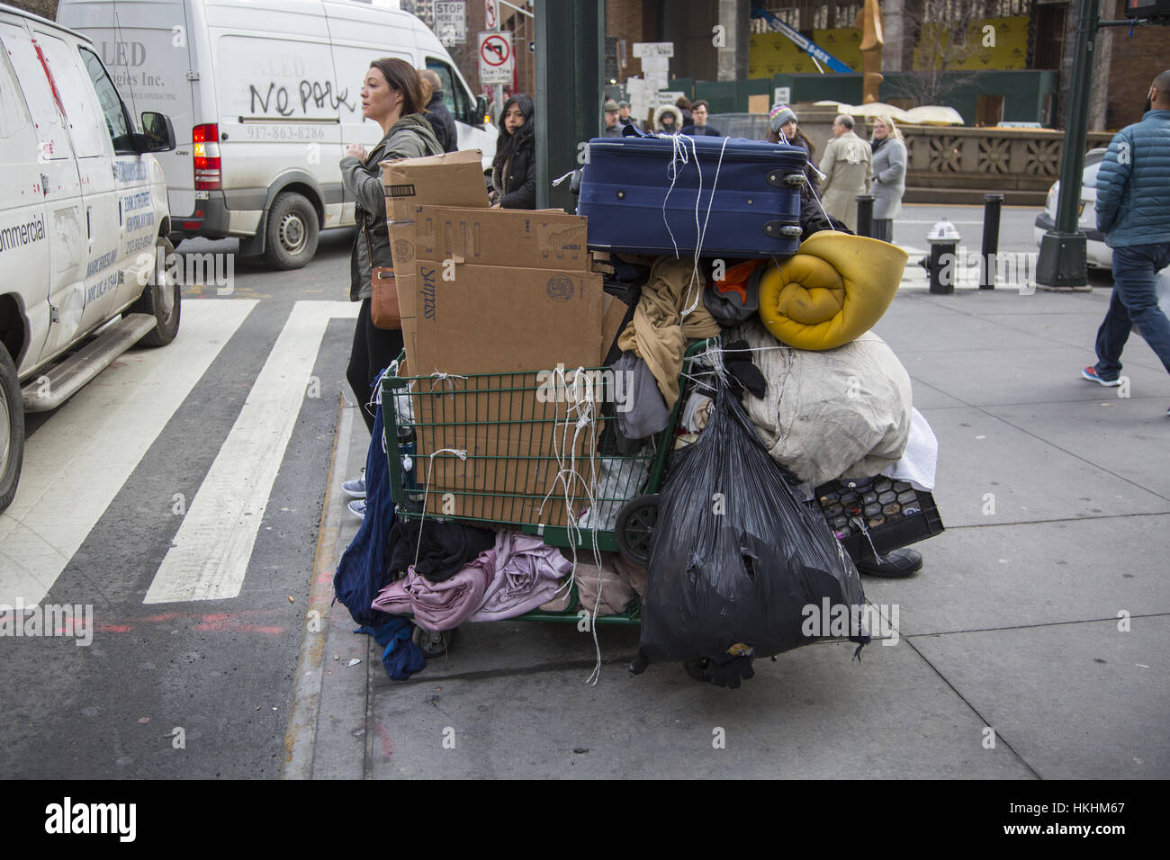Besitz von einem Obdachlosen auf der 34th Street in Manhattan, NYC. Stockfoto
