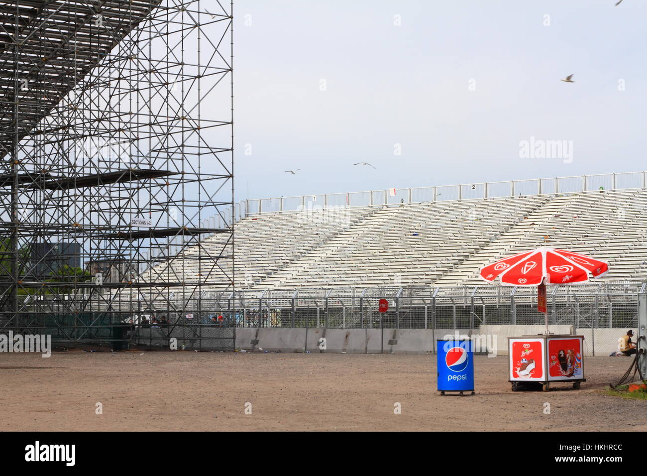 Leere Tribünen erwarten Fans für die 2015 Formula Grand Prix von Kanada auf dem Circuit Gilles Villeneuve in Montreal Stockfoto