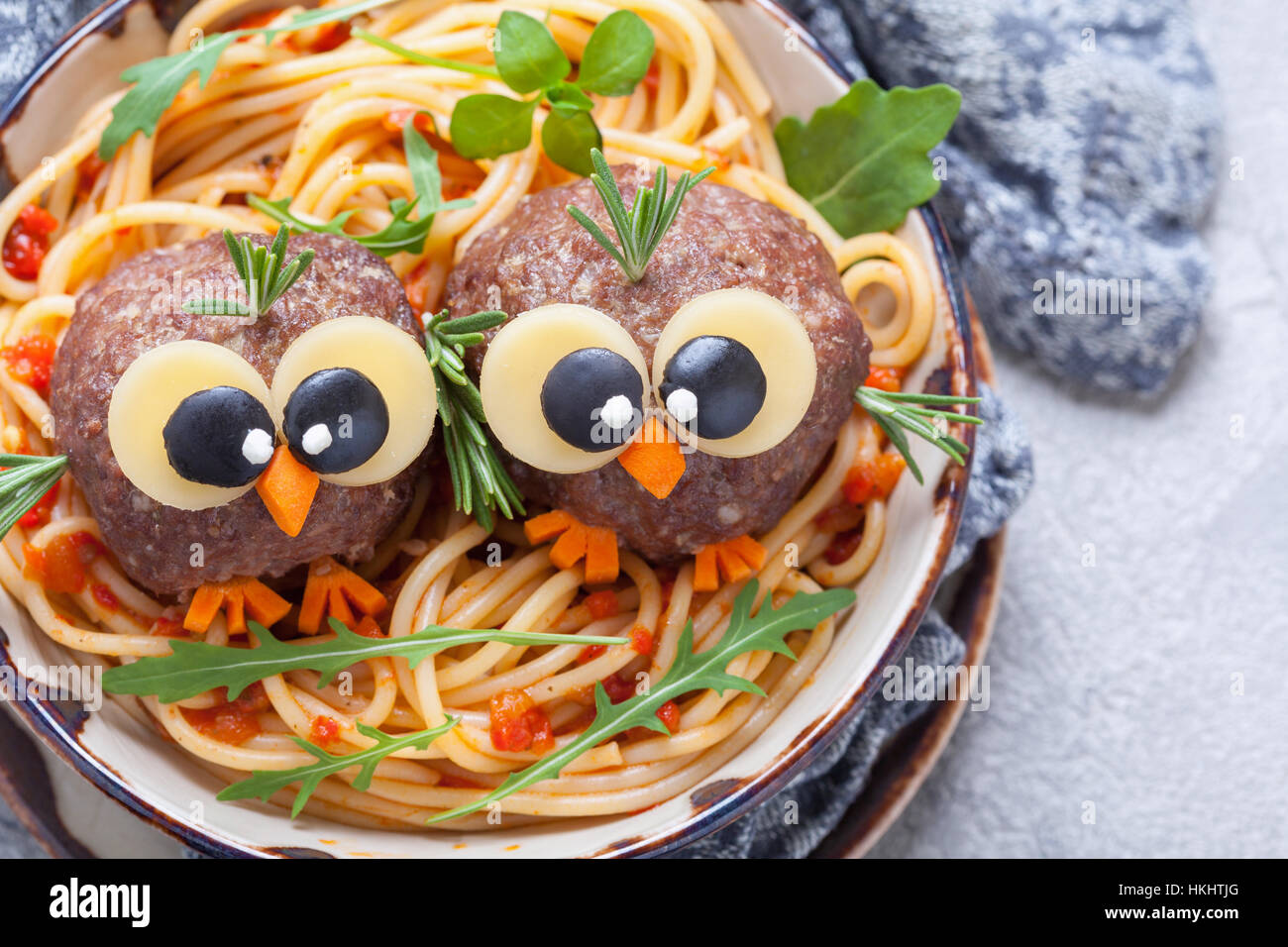 Pasta frikadellen lustig Fotos und Bildmaterial in hoher Auflösung