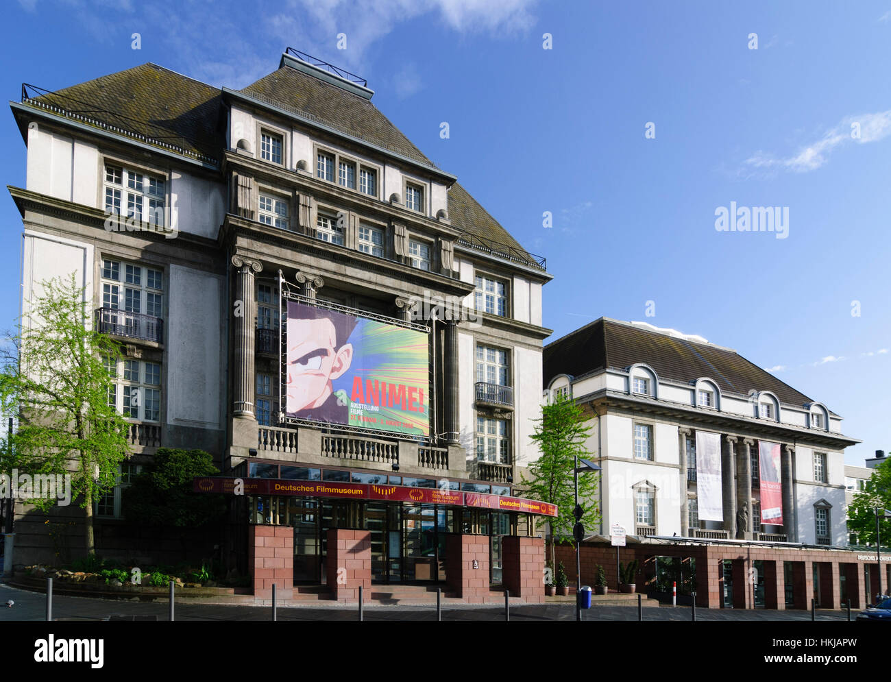 Frankfurt Am Main: Museumsufer; Deutsches Filmmuseum (links) und deutsche Architektur Museum (rechts), Museumsufer, Hessen, Hessen, Deutschland Stockfoto