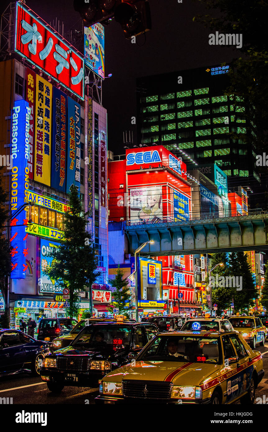 Die hellen Lichter von akihabara, Tokio Stockfoto