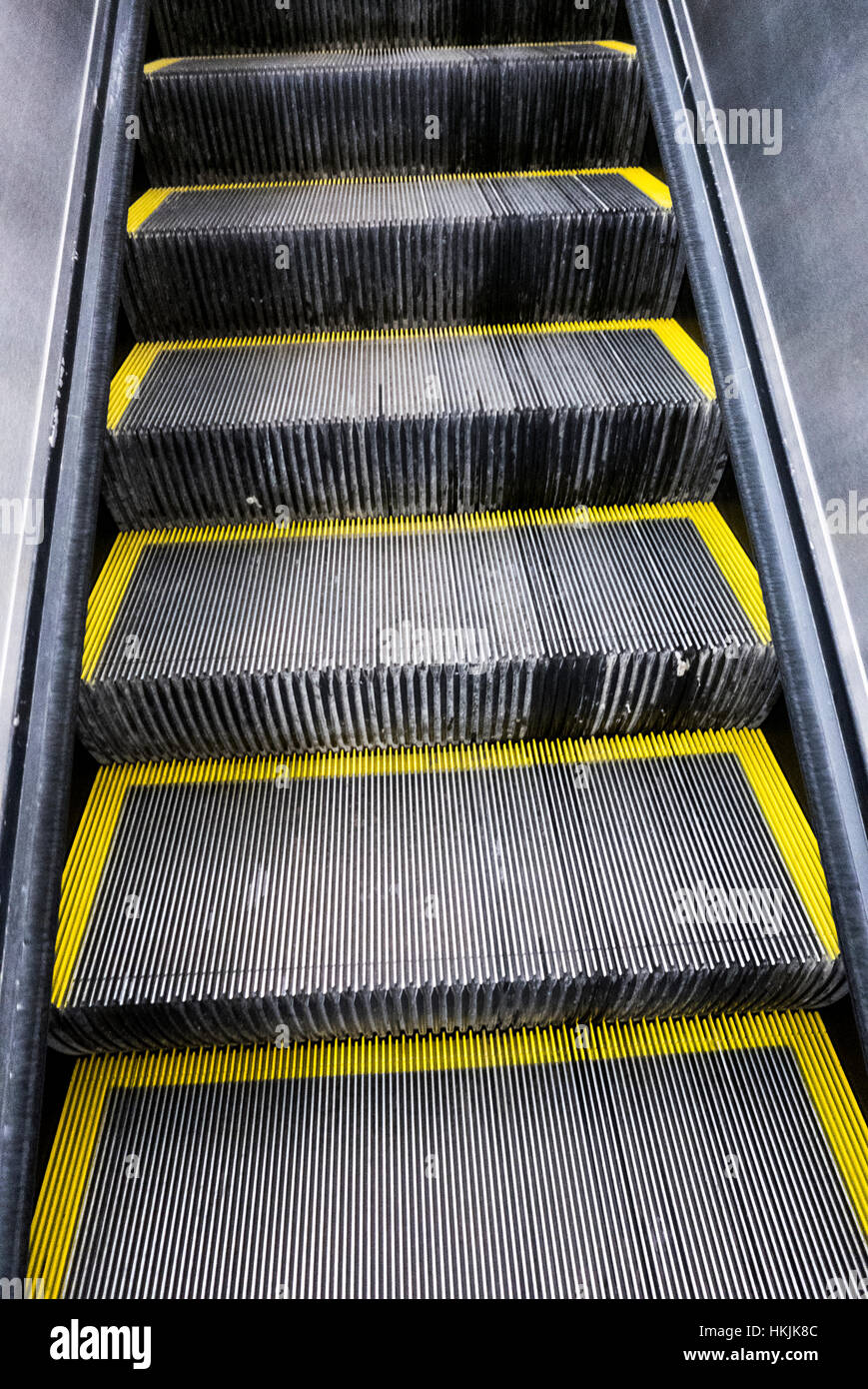 Detail der Rolltreppe Treppen. Stockfoto
