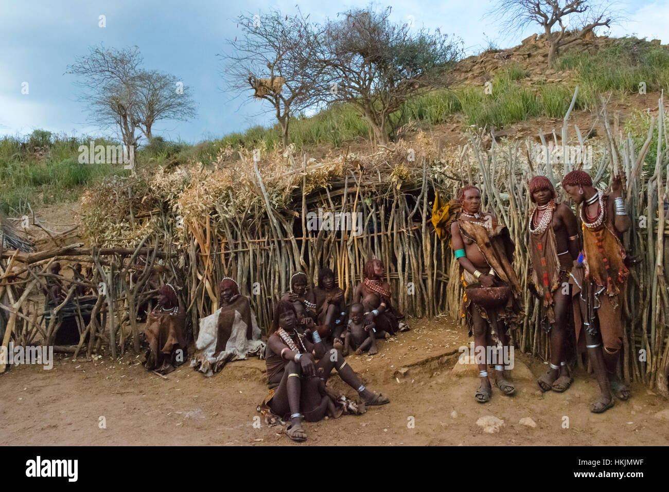 Hamar Stamm Menschen in Hamar Dorf, Süd-Omo, Äthiopien Stockfoto