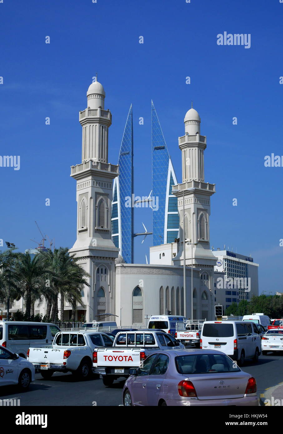 RAS Rumman Moschee mit dem World Trade Center Türme hinter Bahrain Stockfoto