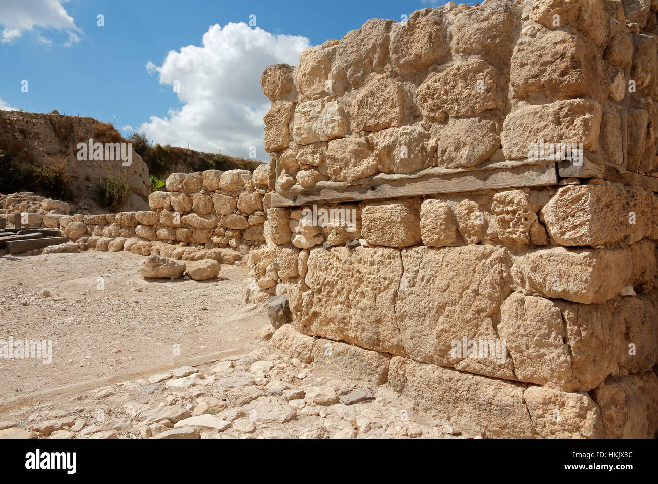 Ruinen im Tel Megiddo National Park - ein UNESCO Welterbe-Aufstellungsort, Nordisrael arbeiten Stockfoto