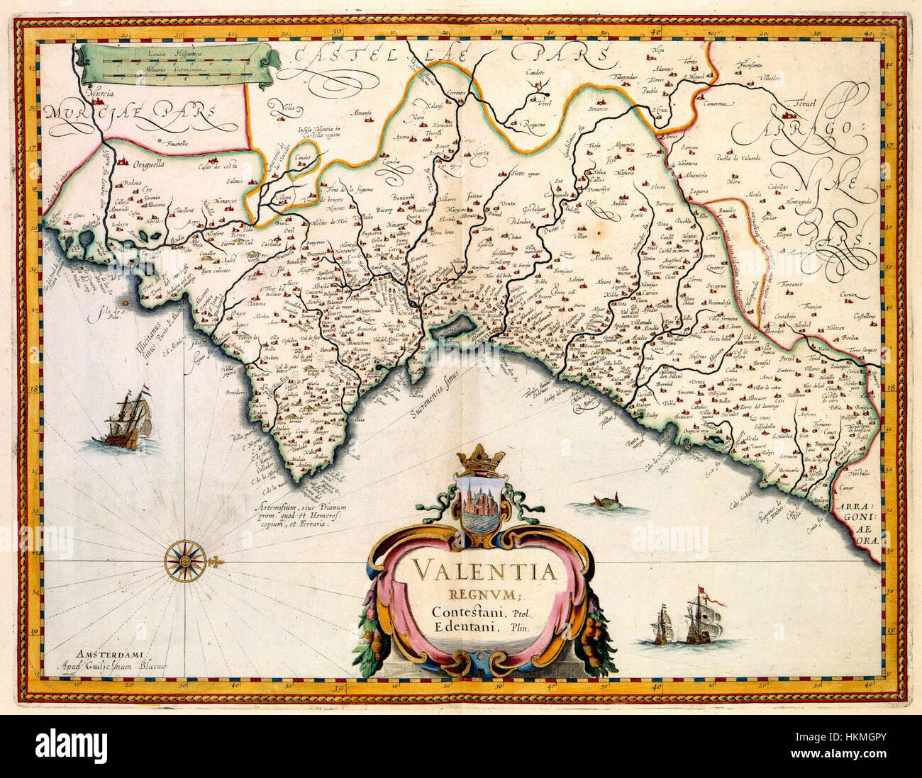 „Atlas Van der Hagen-KW1049B12“ ist eine historische Karte, die die Regionen Valentia und Contestani illustriert, wie sie von alten Gelehrten wie Ptolemäus und Plinius beschrieben wurden. Die Karte bietet Einblicke in das geographische Verständnis der antiken Welt, insbesondere in Bezug auf das Römische Reich. Stockfoto