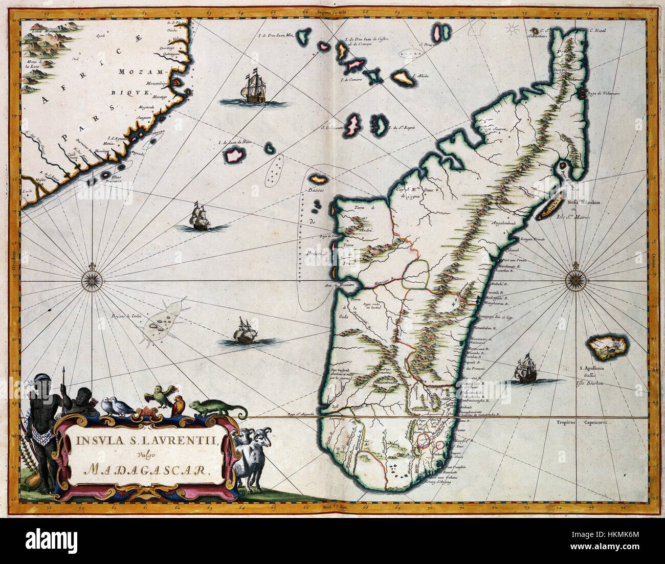 „Atlas Van der Hagen-KW1049B13 070-INSULA LAVRENTII, vulgo MADAGASKAR“ ist eine historische Karte, die die Insel Madagaskar zeigt. Die Karte, die Teil einer größeren Sammlung ist, ist eine wichtige Referenz für die historische Geographie und Kartographie. Stockfoto