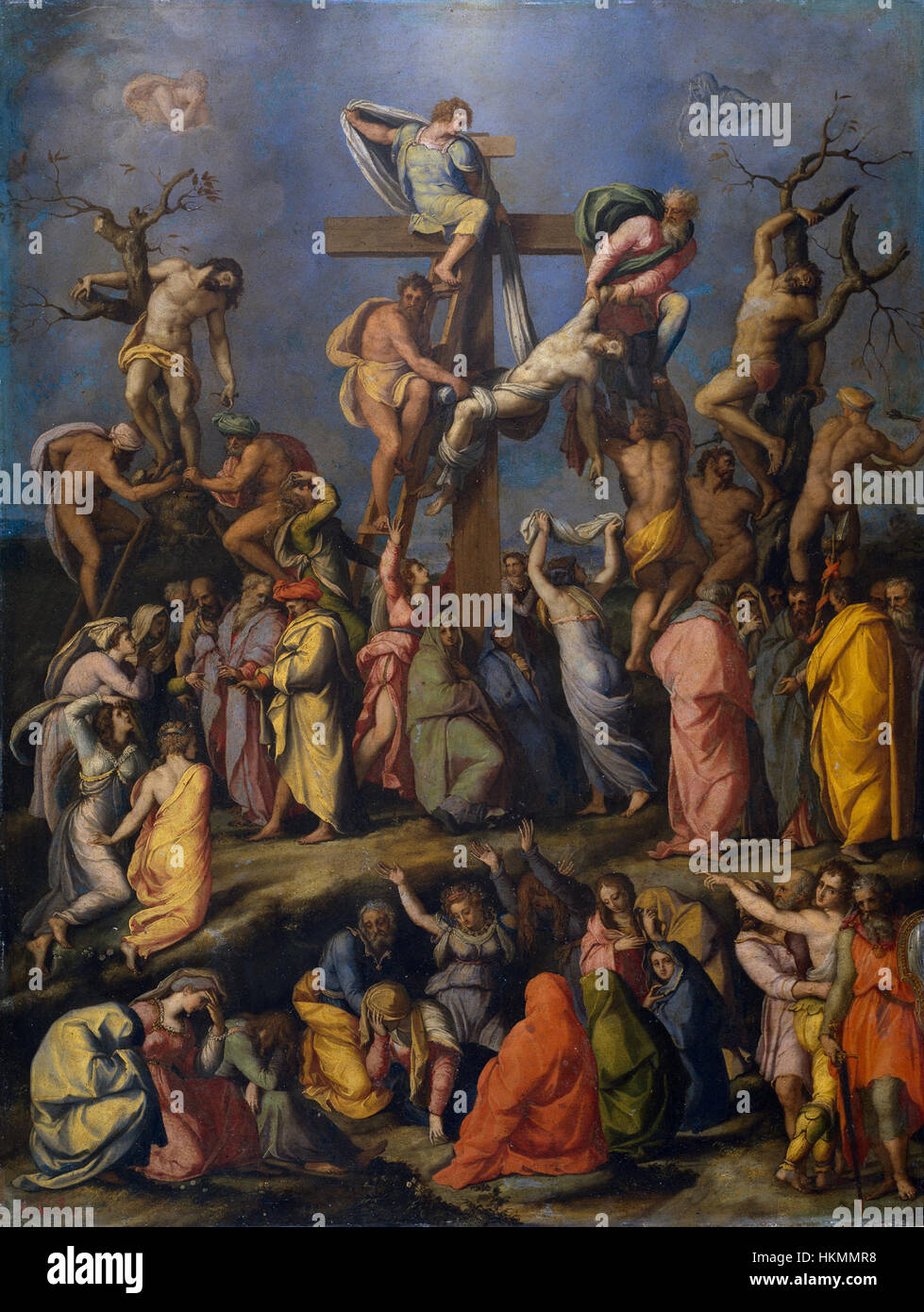 Alessandro Alloris „El Descendimiento“ (der Abstieg vom Kreuz) zeigt den biblischen Moment, in dem Christus vom Kreuz herabgenommen wird. Das Ölgemälde ist bekannt für seine dramatische Verwendung von Licht und Schatten, die die Intensität dieses entscheidenden Moments in der christlichen Geschichte widerspiegelt. Stockfoto