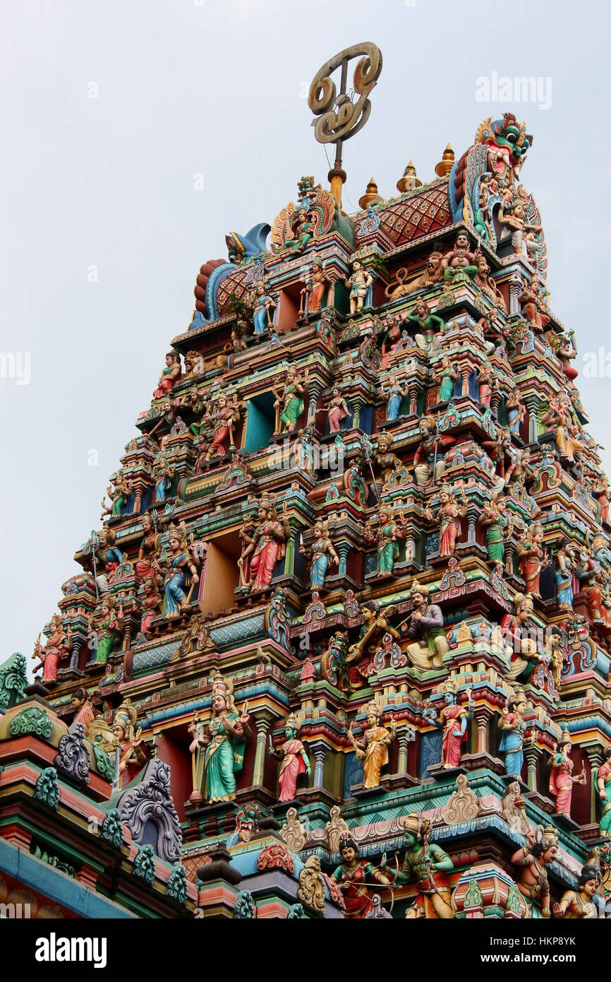 bunte Details der hindu-Tempel Sri Mahamariamman in Kuala Lumpur Malaysia hautnah Stockfoto