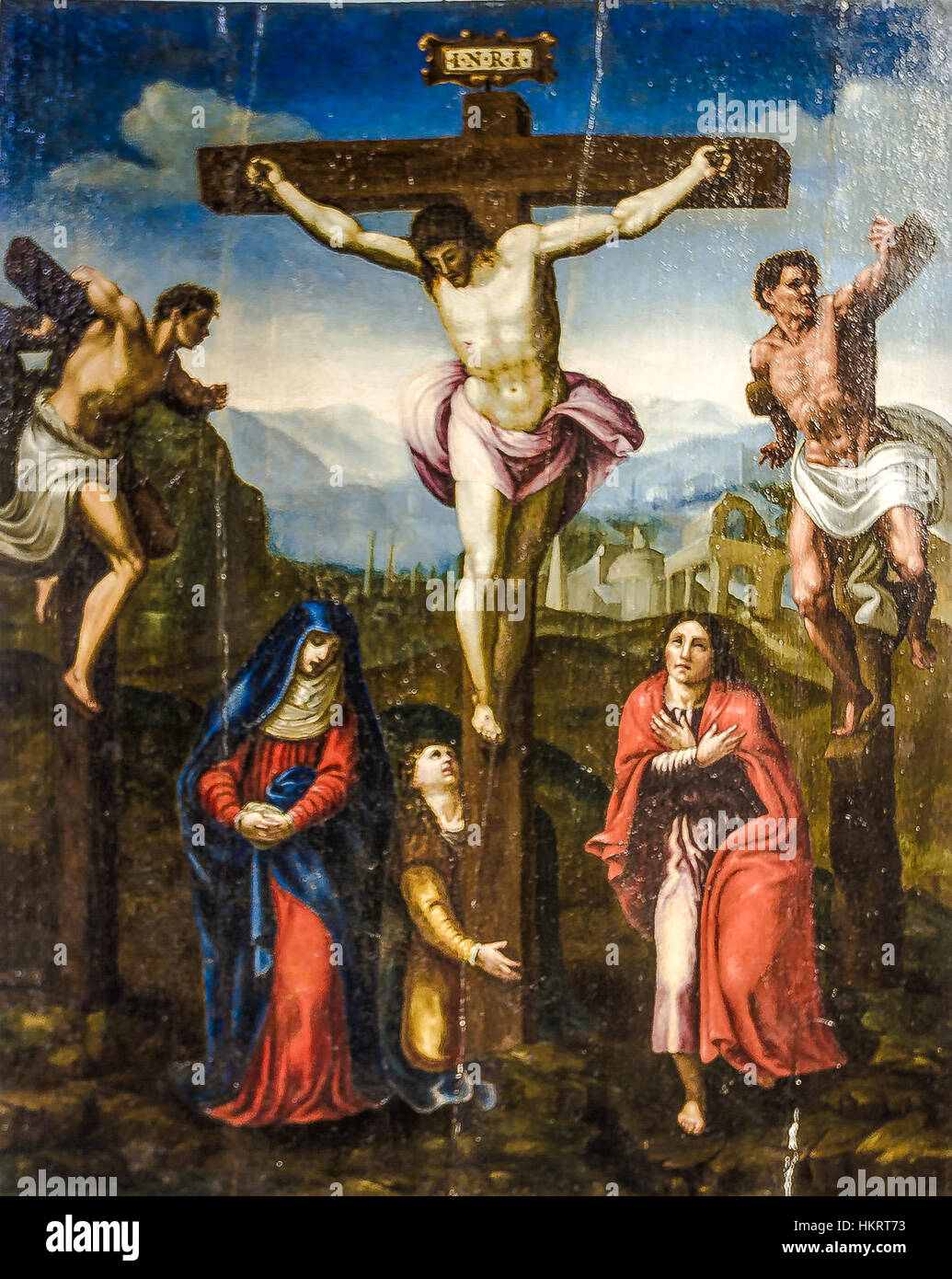 Crocifissione di Viterbo ist ein italienisches Renaissance-Kunstwerk, das die Kreuzigung Christi darstellt. Das Stück veranschaulicht dramatischen emotionalen Ausdruck und klassische Komposition, ein Markenzeichen religiöser Kunst der Renaissance. Stockfoto